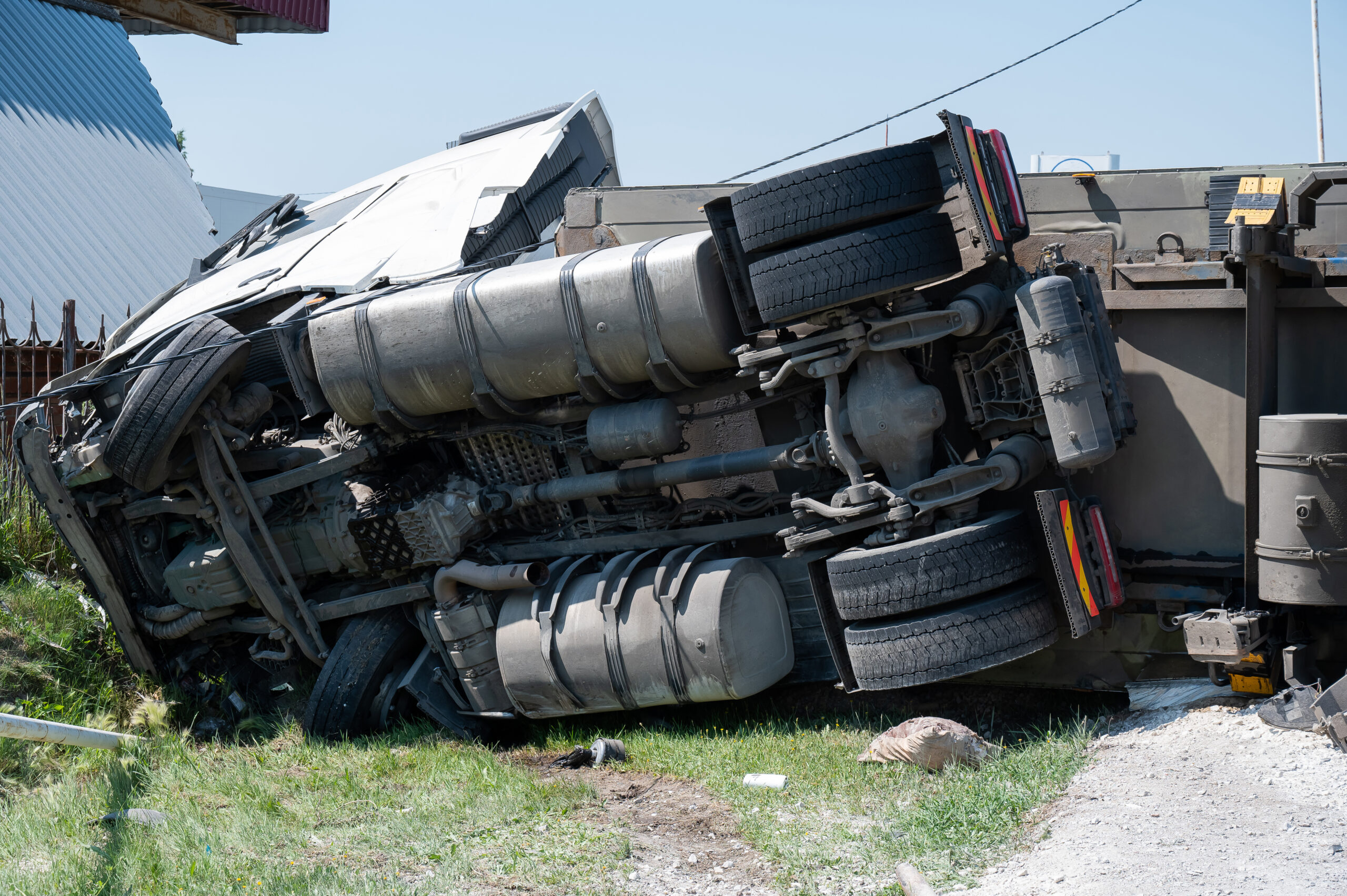 Overturned semitruck closes most lanes of southbound I-15 in Centerville